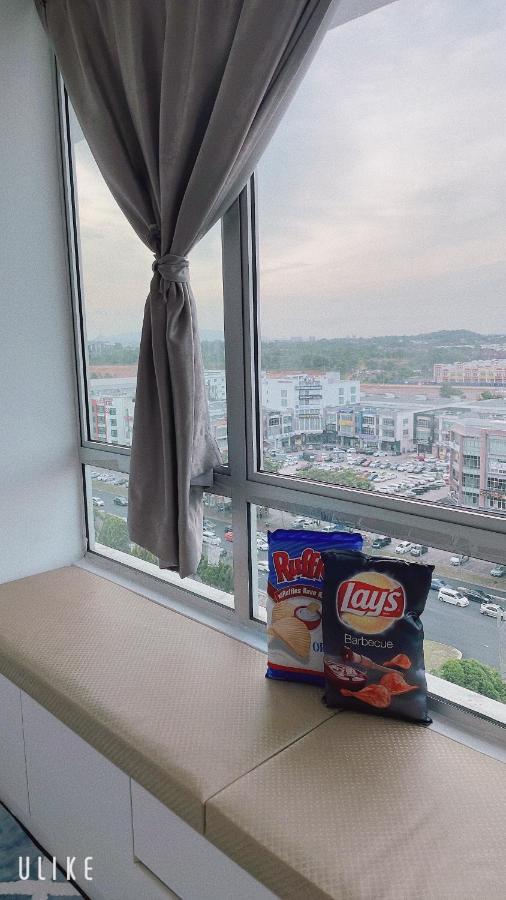 Akademik Suite Mount Austin 조호르 바루 외부 사진