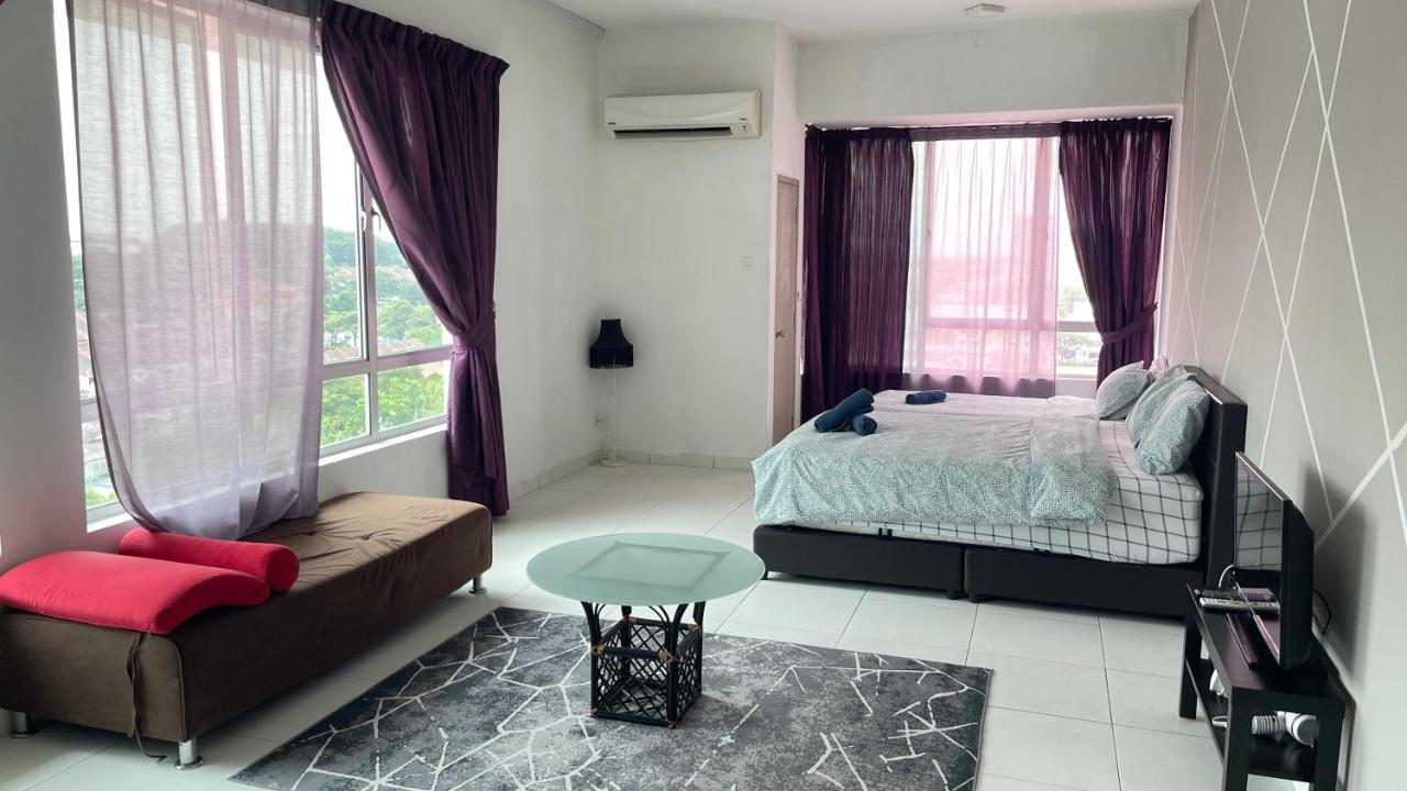 Akademik Suite Mount Austin 조호르 바루 외부 사진